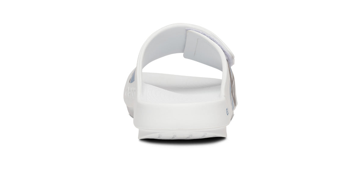 BAUER\/OOFOS Women's OOahh Sport Flex Sandal ¨C White