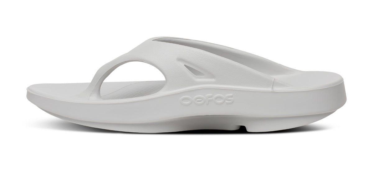 BAUER\/OOFOS Women's OOriginal Sport Sandal ¨C Moonstone